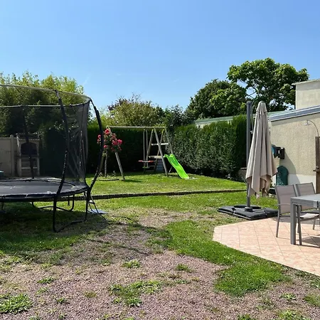Holiday home Maison Adouda Grandcamp-Maisy