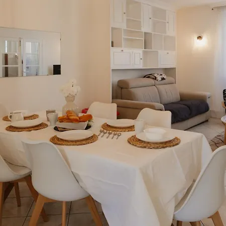 Maison Adouda Feriehus