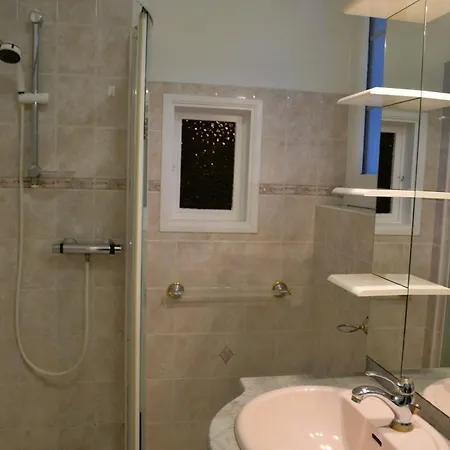 Maison Adouda Grandcamp-Maisy