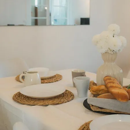 Maison Adouda 4*